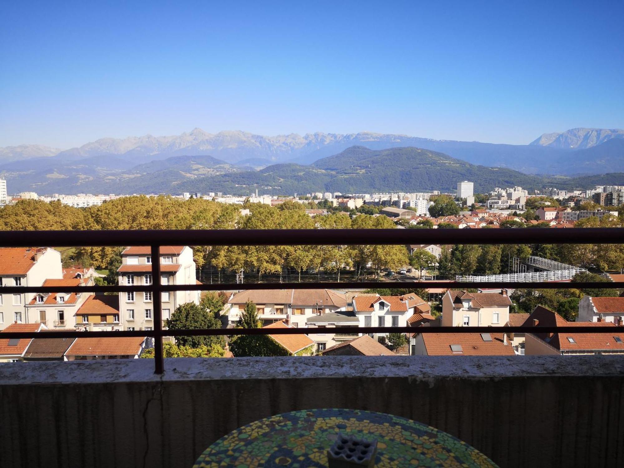 Apartament Les Terrasses De Liberation Grenoble Zewnętrze zdjęcie